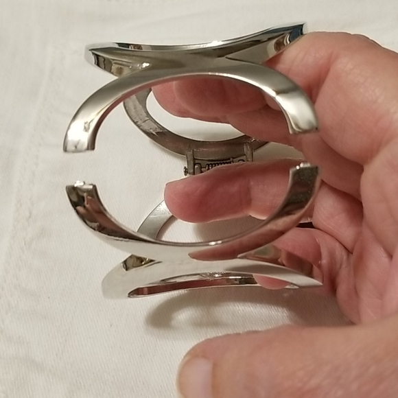 Bracelet (Silver modern) - Picture 2 of 3